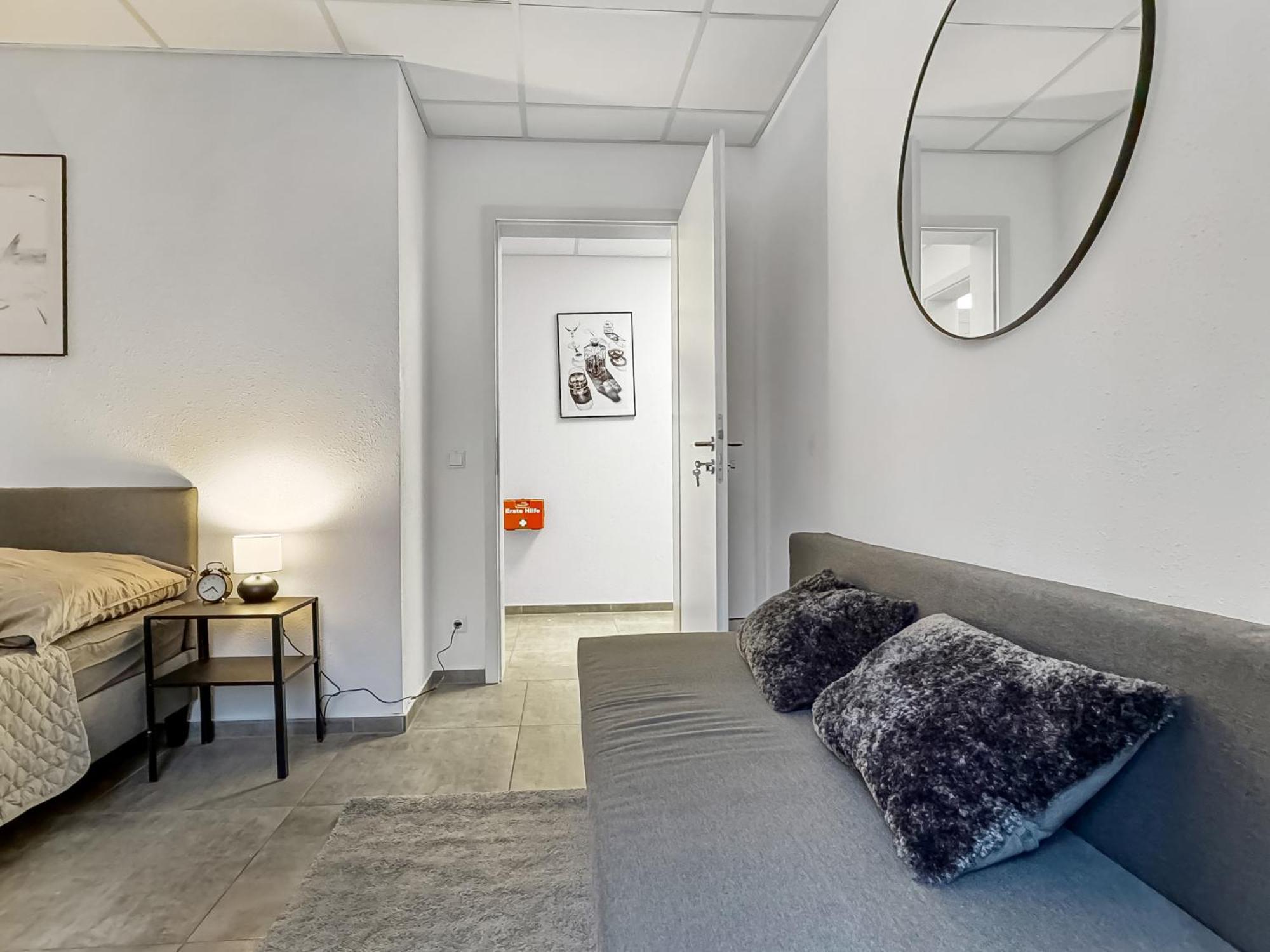 Group Friendly Comfort Central Stuttgart Apartment Estugarda Exterior foto